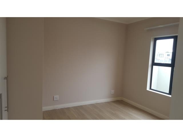 To Let 3 Bedroom Property for Rent in Parklands North Western Cape